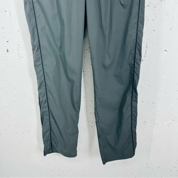 REI size Small Gray Lightweight Elastic Waist Pants - Picture 4 of 11